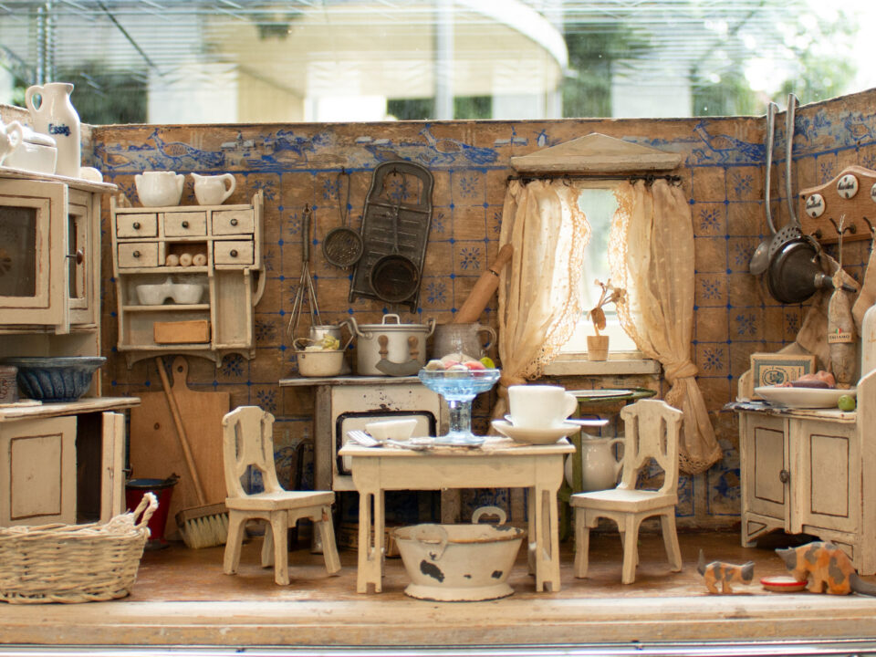 Kitchen dollhouse Moritz Gottschalk