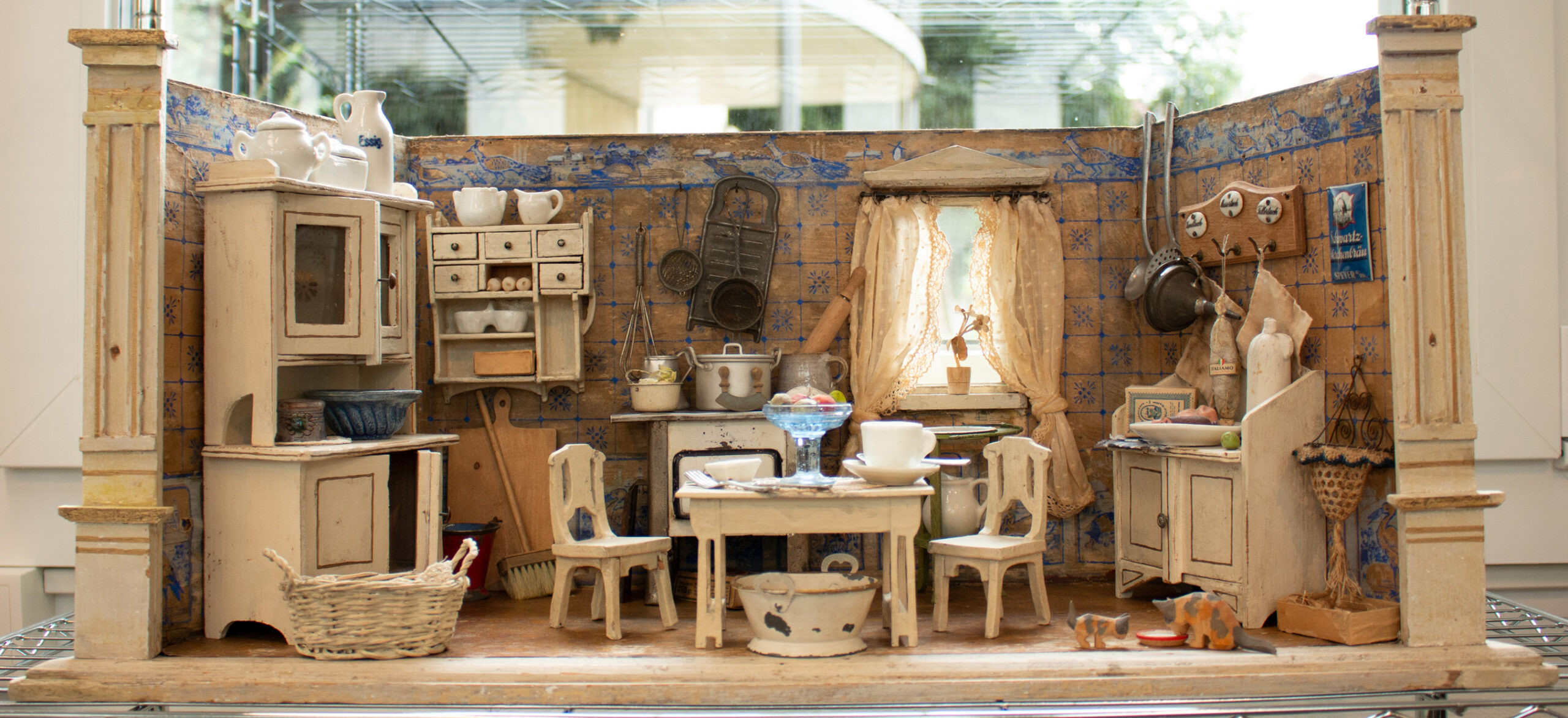 Kitchen dollhouse Moritz Gottschalk